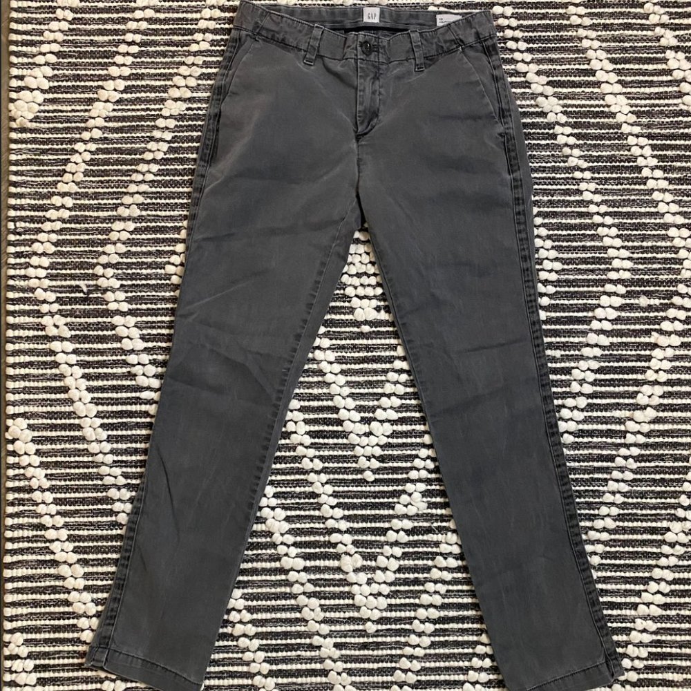 Gap Girlfriend Chino